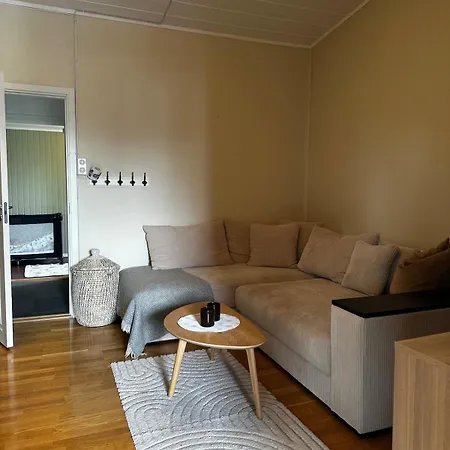 Family-friendly Townhouse For Rent *